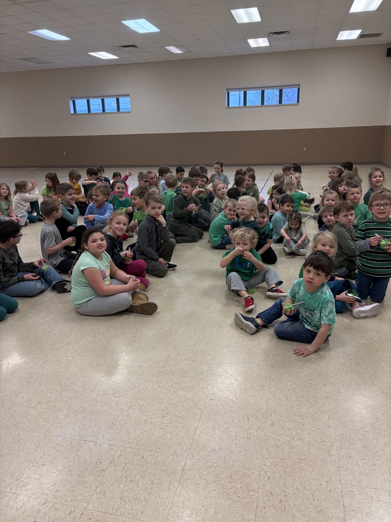 students eating green eggs and ham