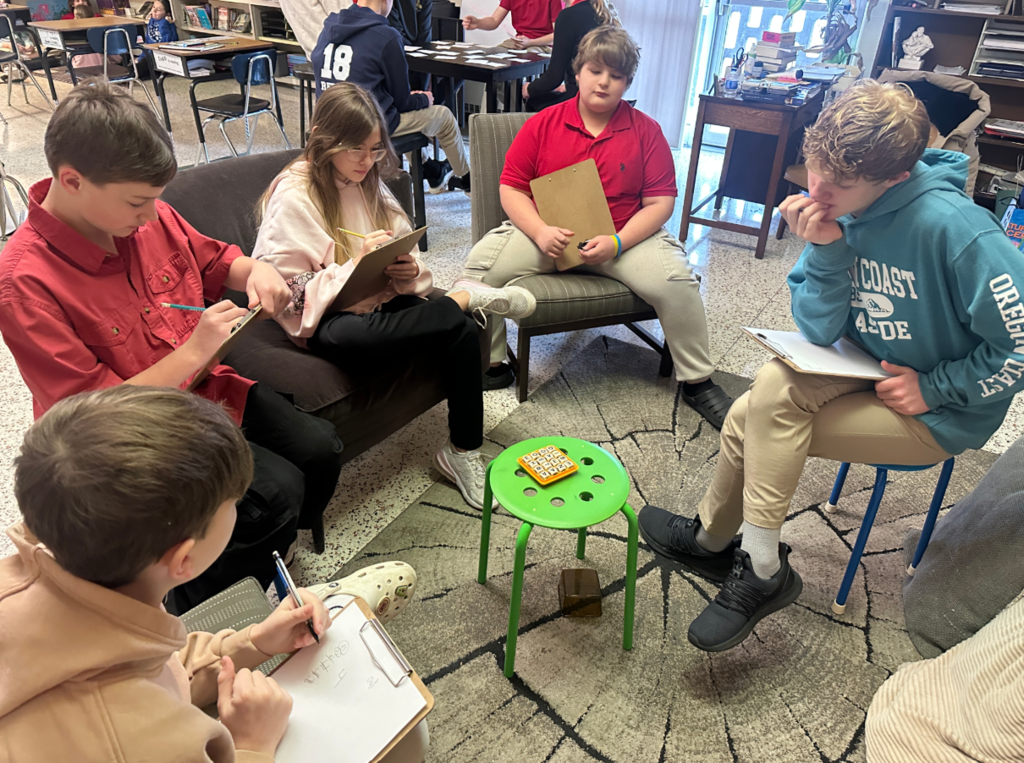 Boggle station. Spanish words get triple the points!