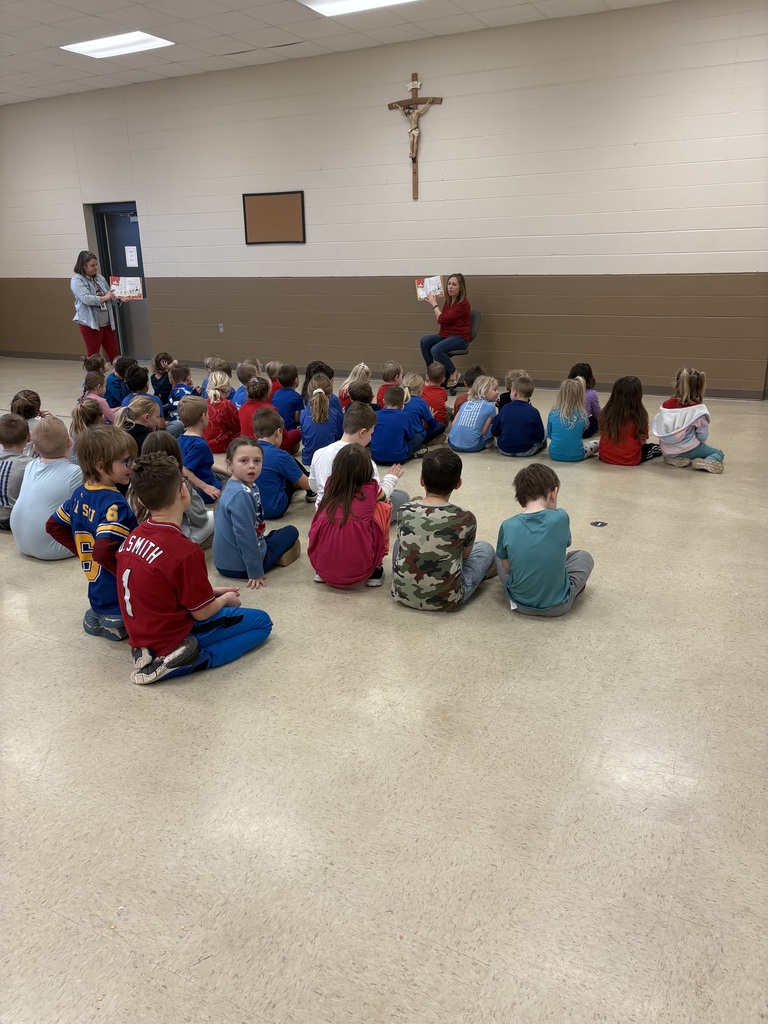 Mrs. Wermers read to students