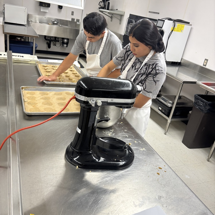 culinary 2 students making cookies 