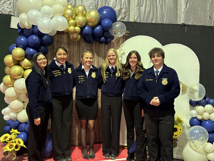 25-26 FFA Officer team 