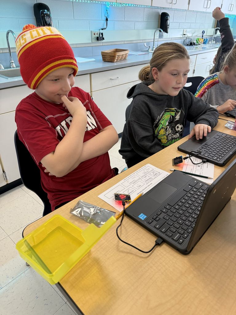 3rd graders at Brown have been working on programming their micro:bits during stem lab this week!