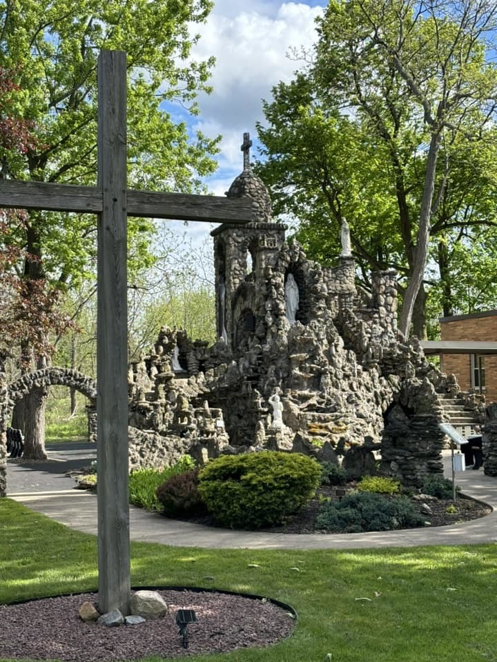 Sacred Heart of Jesus Shrine, Bowmansville
