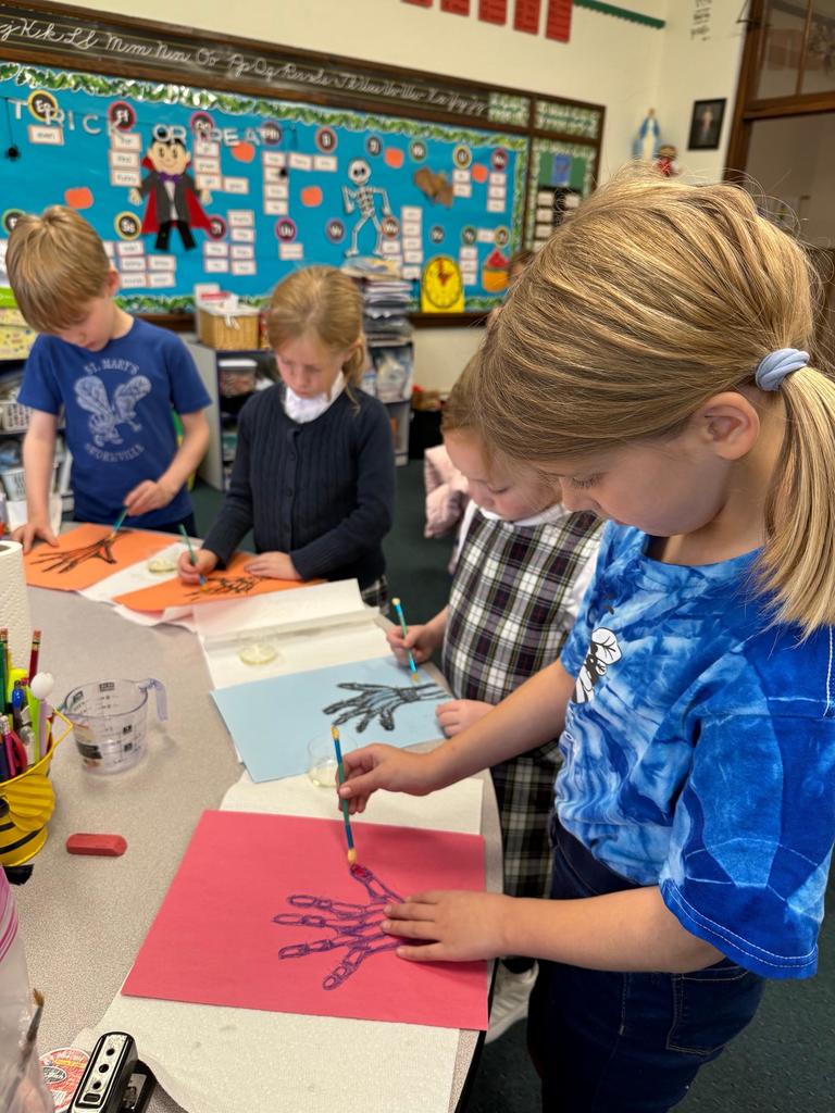 grade 2 skeleton x-ray hand print art