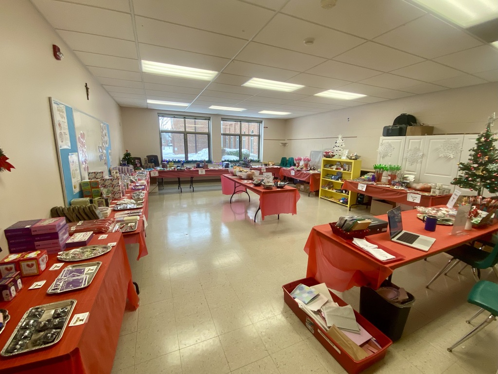 merry moose holiday shop