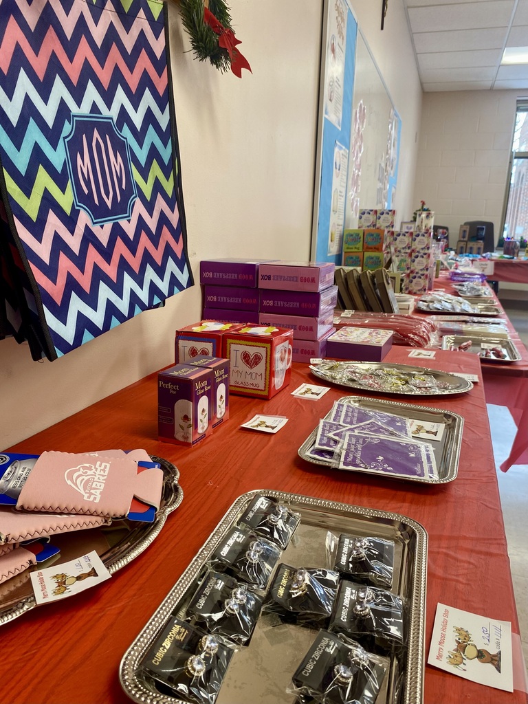 merry moose holiday shop