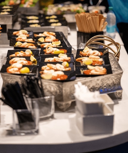 silent auction preview