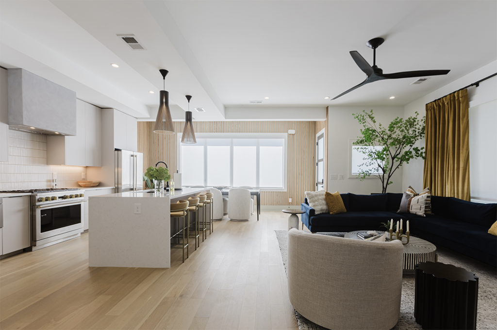 silent auction preview