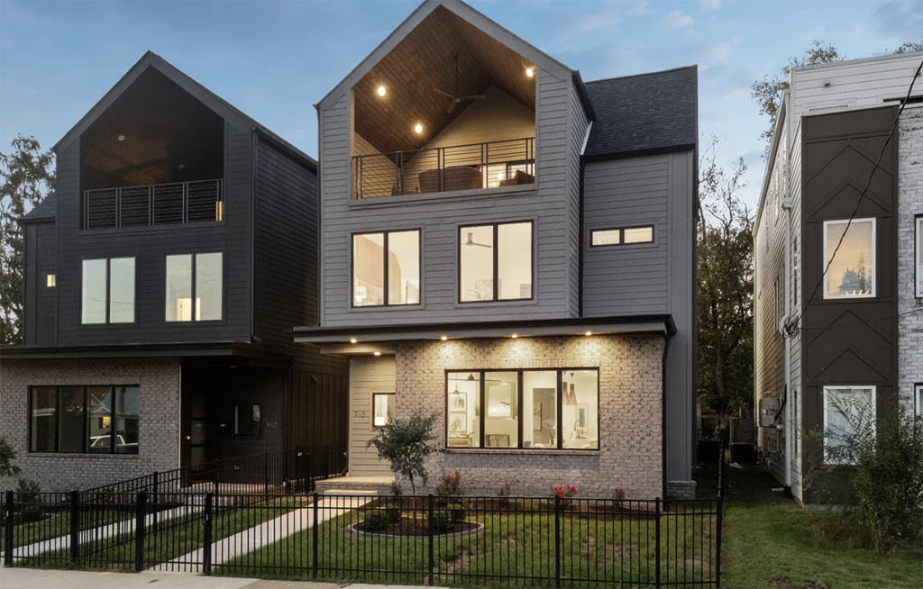 silent auction preview