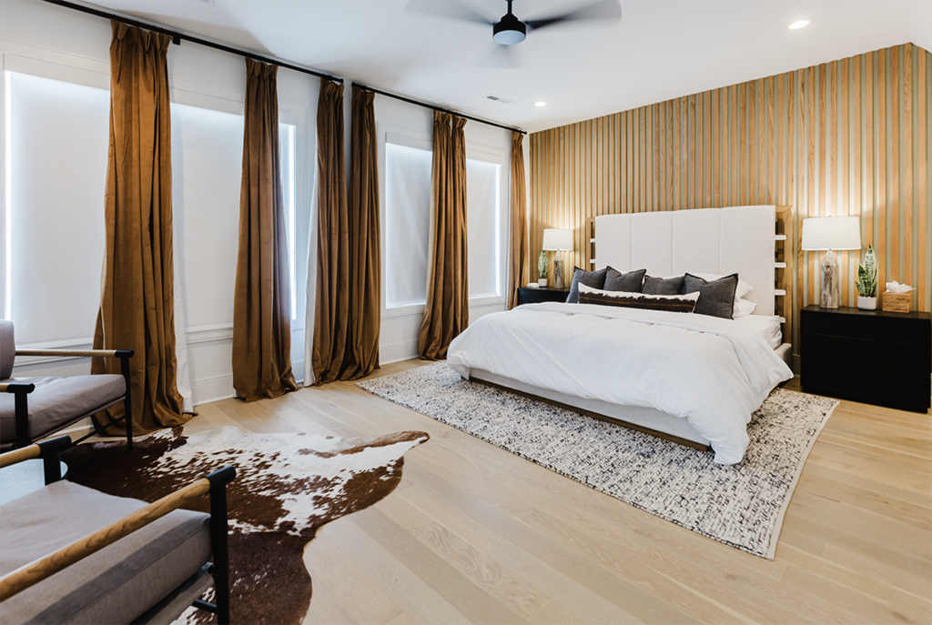 silent auction preview