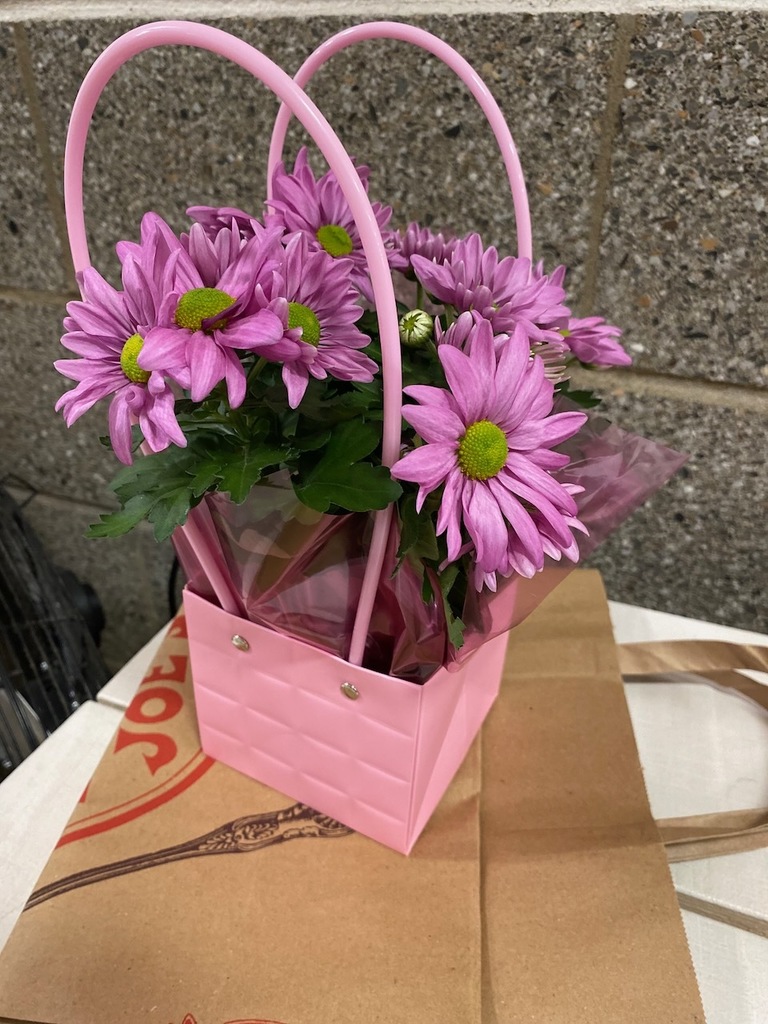 flowers around SMS