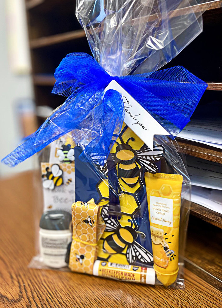 teacher appreciation week gifts