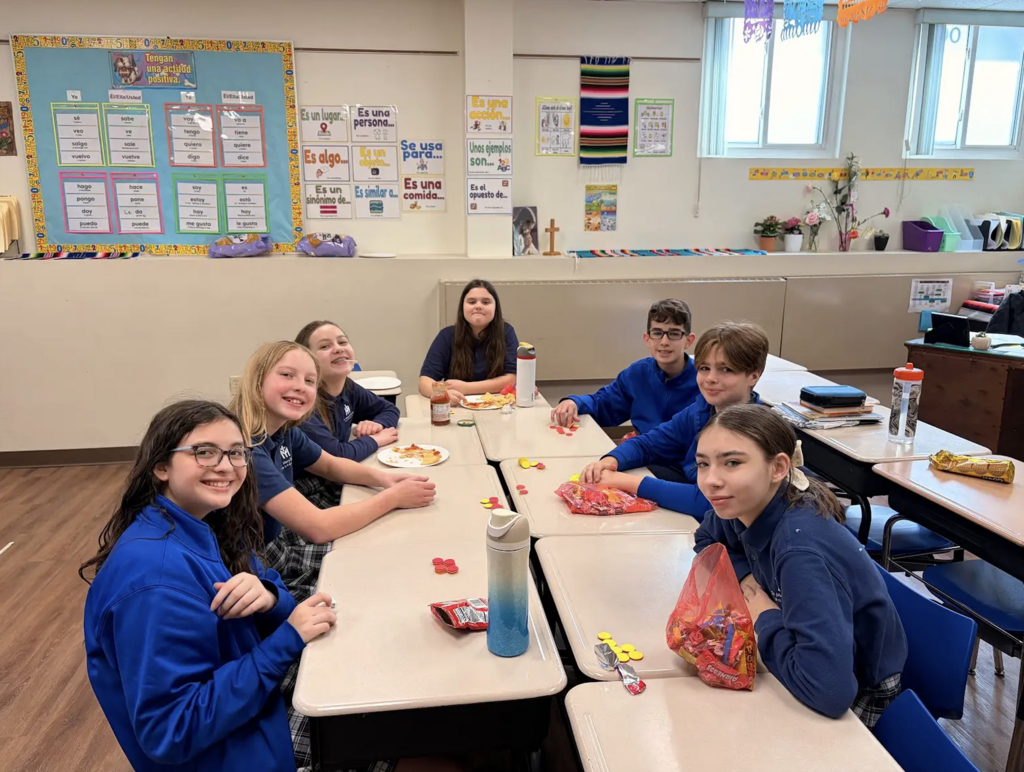 SMS students celebrate Cinco de Mayo 