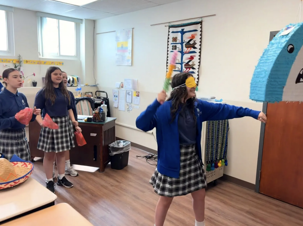 SMS students celebrate Cinco de Mayo 
