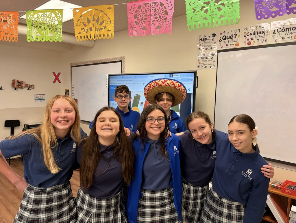 SMS students celebrate Cinco de Mayo 