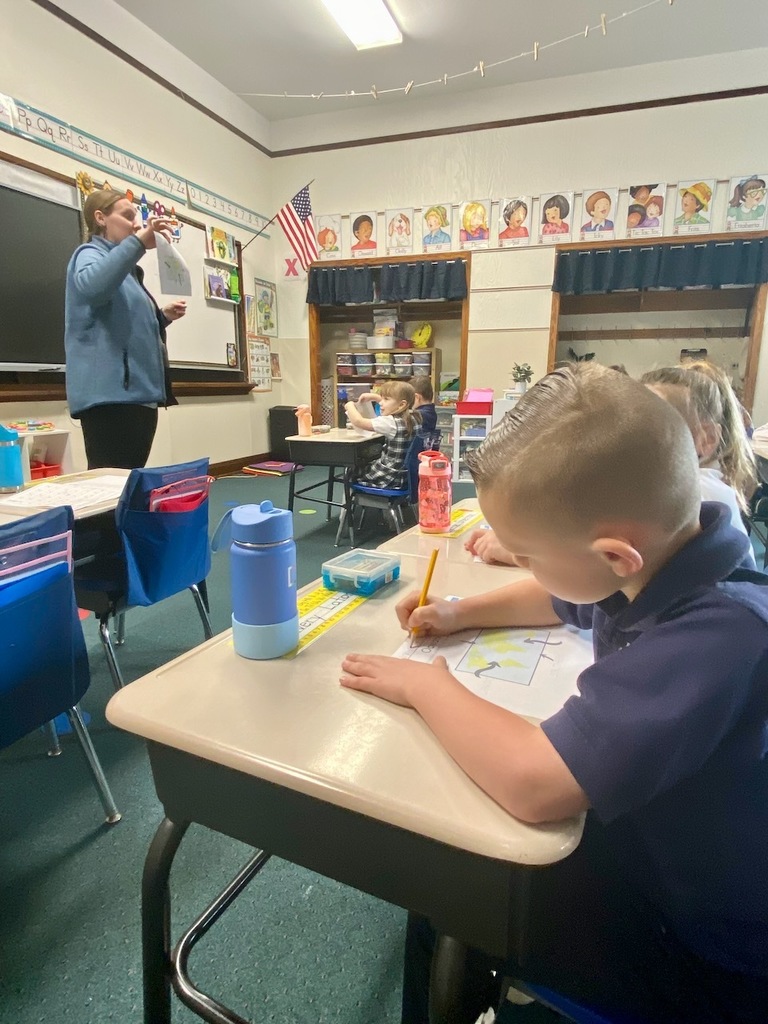 Kindergarten studies oceans