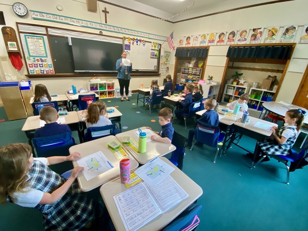 Kindergarten studies oceans