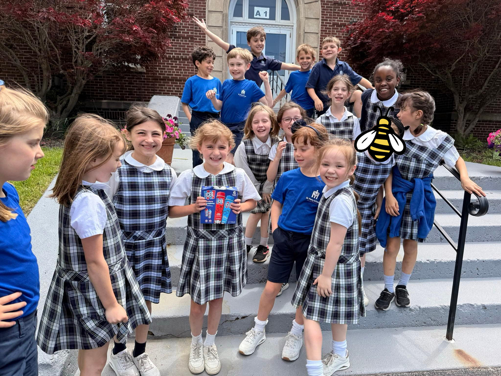 grade 2 students group picture smiling with winning snack choice