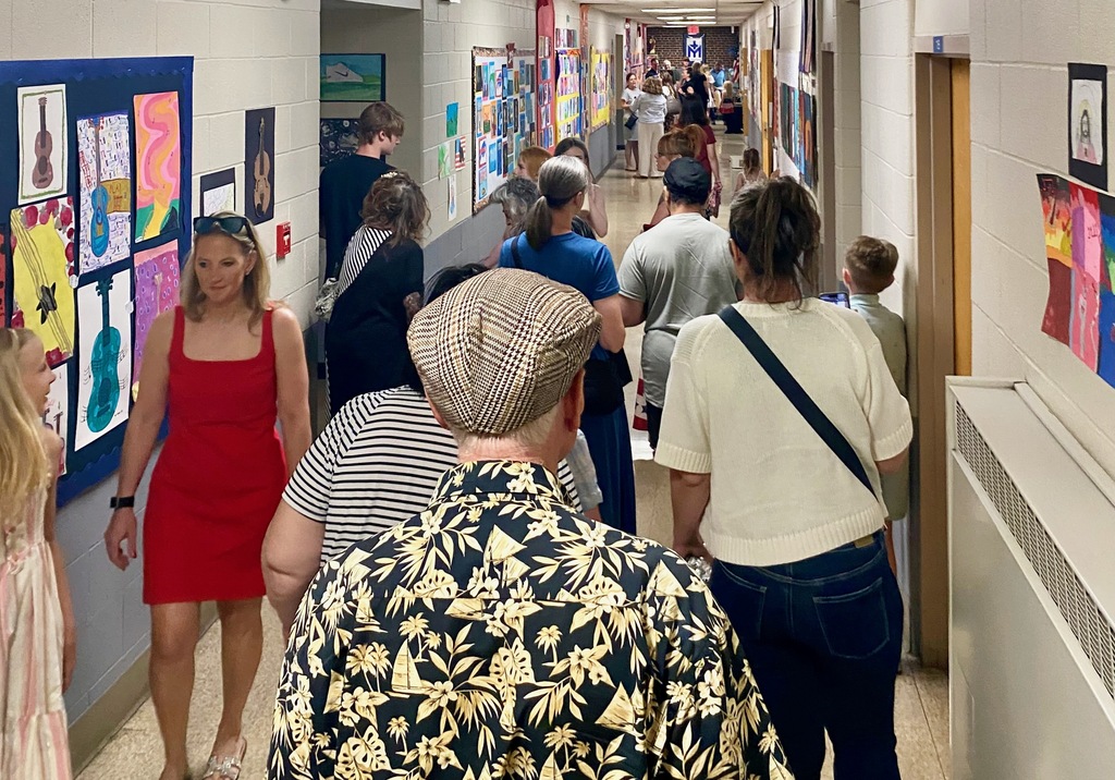 Crowds in the hallways of school at Night of the Arts