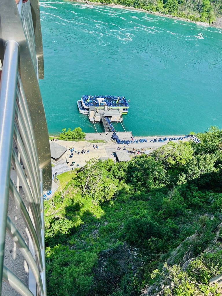 Grades 6 & 7 field trip to Niagara Falls, Maid of the Mist