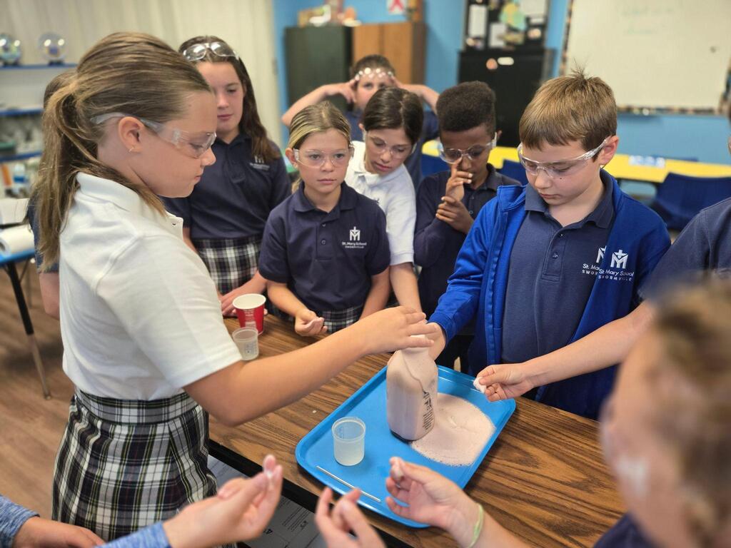students making elephanty toothpaste
