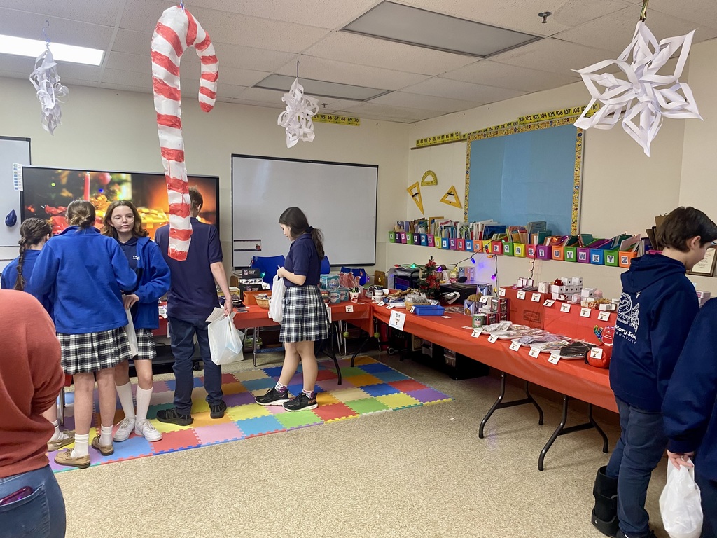 SMS "Merry Moose" Shop