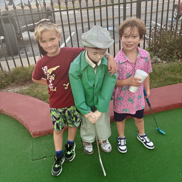 mini golf tournament