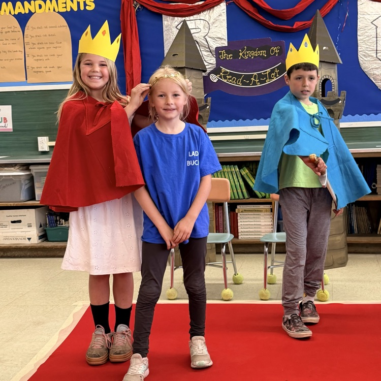 Kingdom of Readalot Ceremony