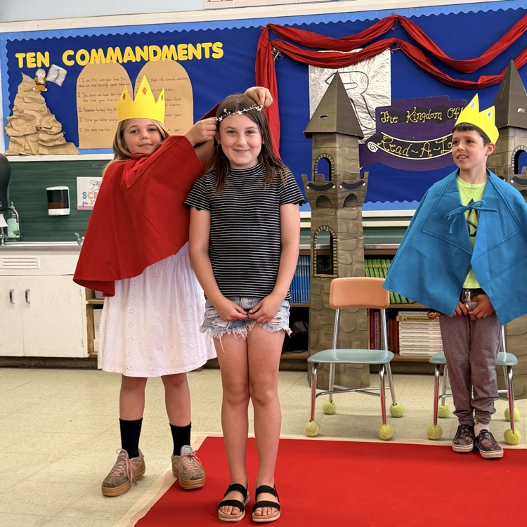Kingdom of Readalot Ceremony