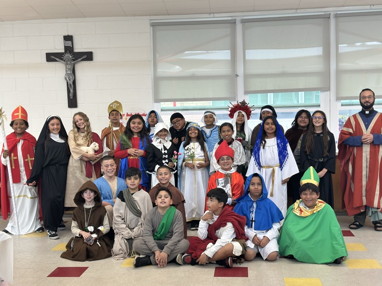 5th grade Saints Wax Museum