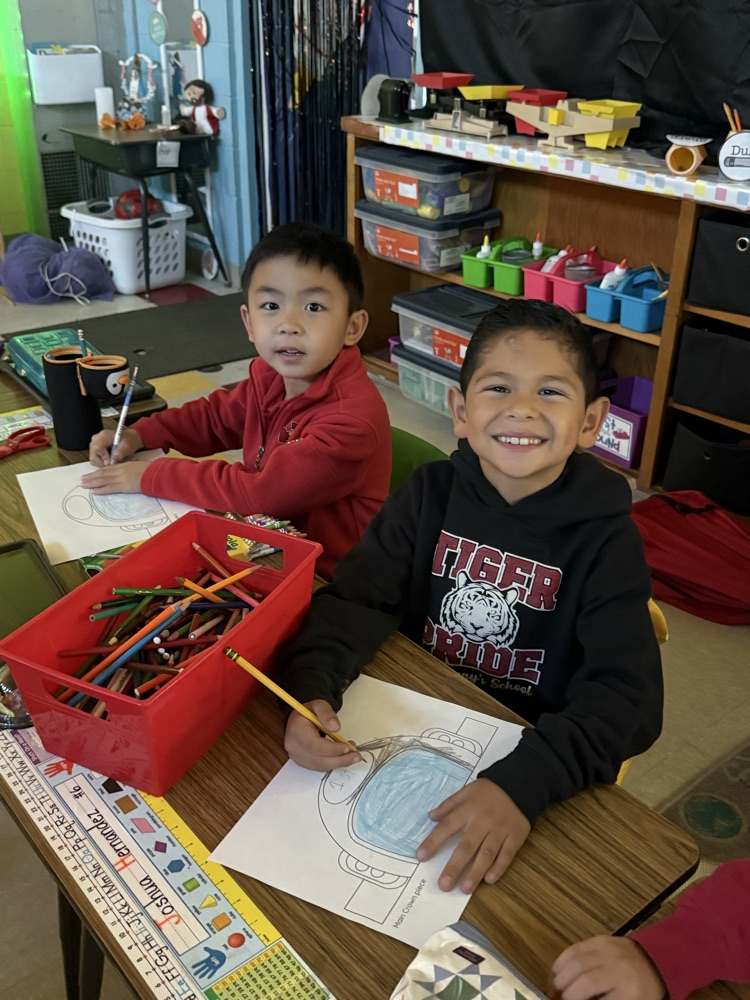 👩🚀🚀 First Grade Astronaut Day Our first graders explored space science through hands-on activities, creative learning, and curiosity-filled discussions about the sun, moon, and stars. Learning truly took off today! 🌎✨