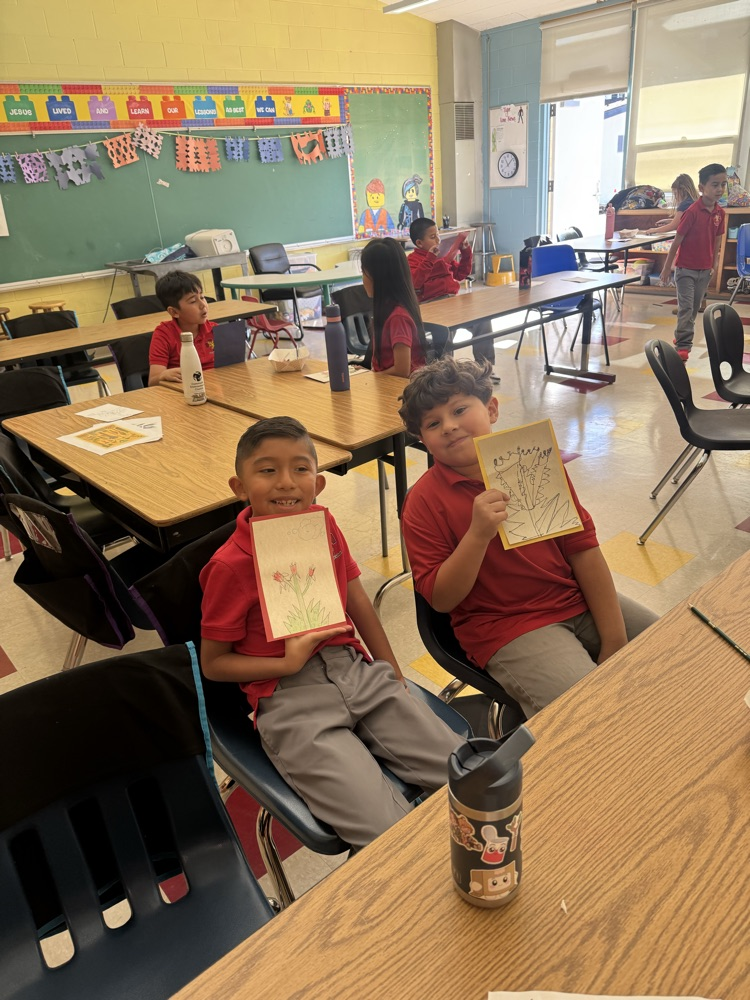 In yesterday’s @arttrekinc, our students learned about Egyptian papyrus and then illustrated their own papyrus.