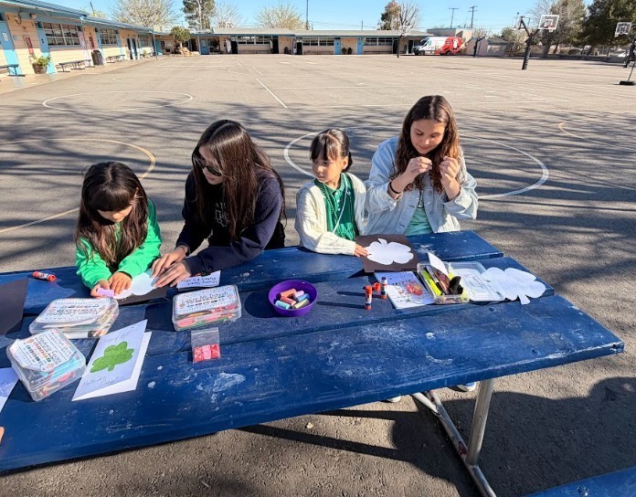 Kinder St. Patrick's Day 2026