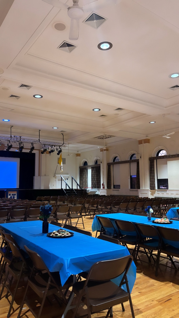 What an amazing Open House! Thank you to everyone who came out to explore our school and meet our incredible community. 