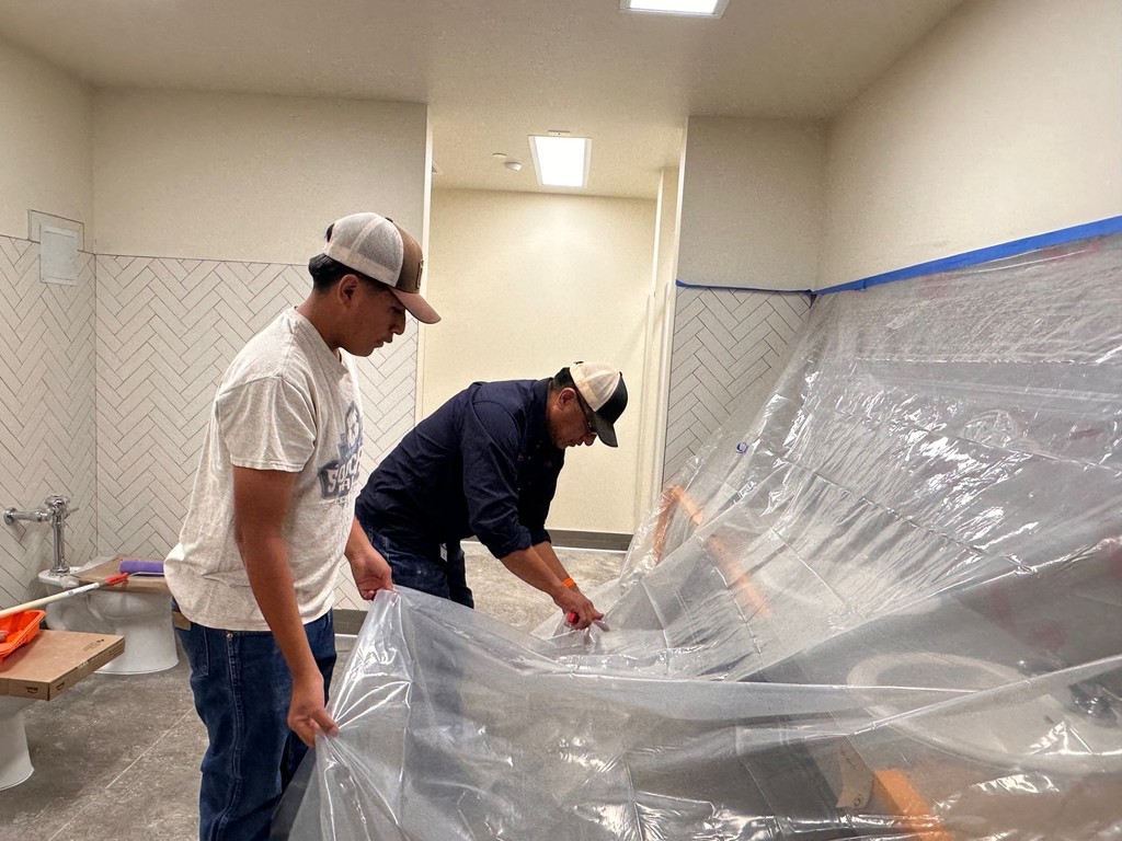 covering sinks with plastic