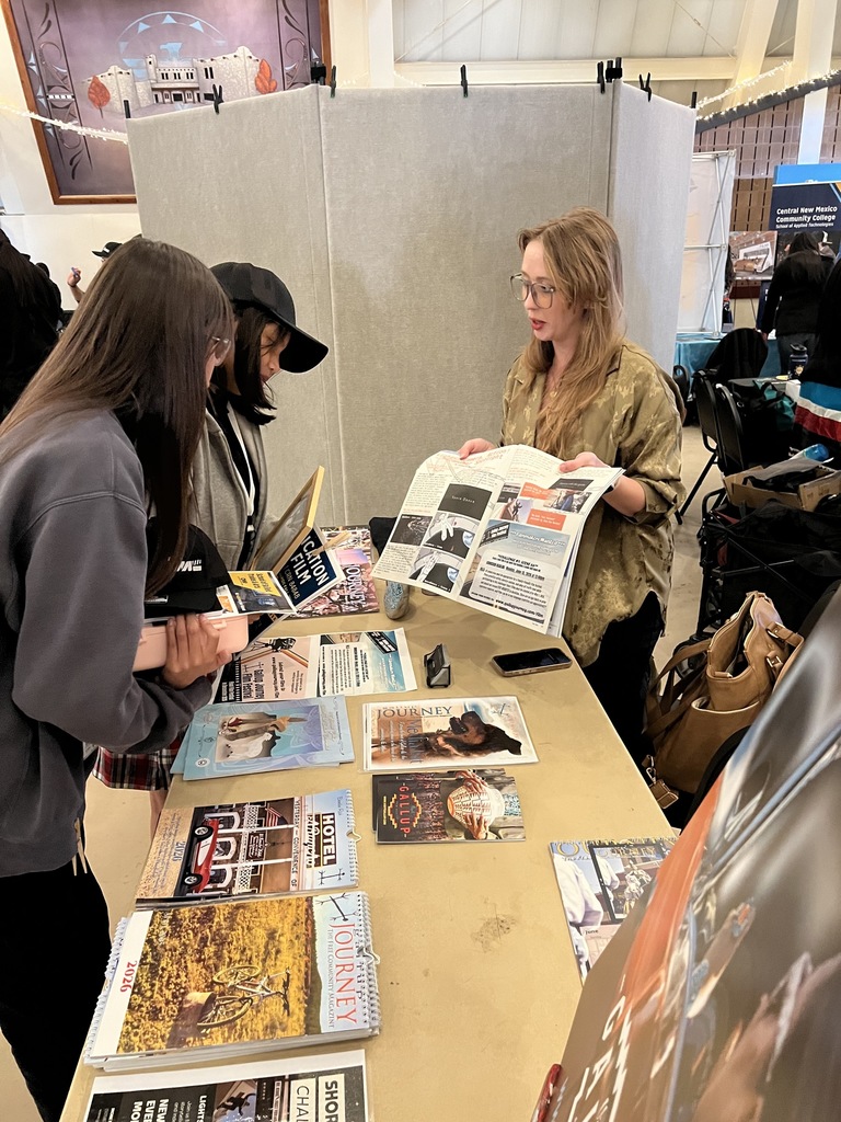 Student reading magazines