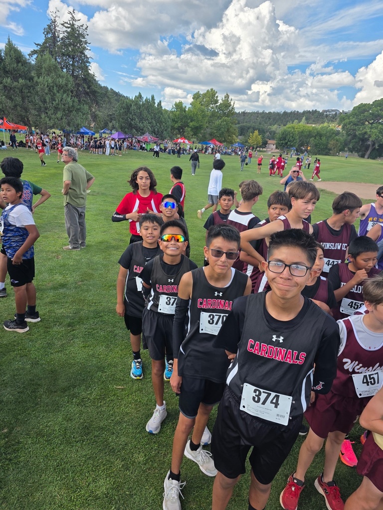 Picture of St. Michael Indian SchoolMiddicle school cross country competing in theChuck Hardt cross country invitational
