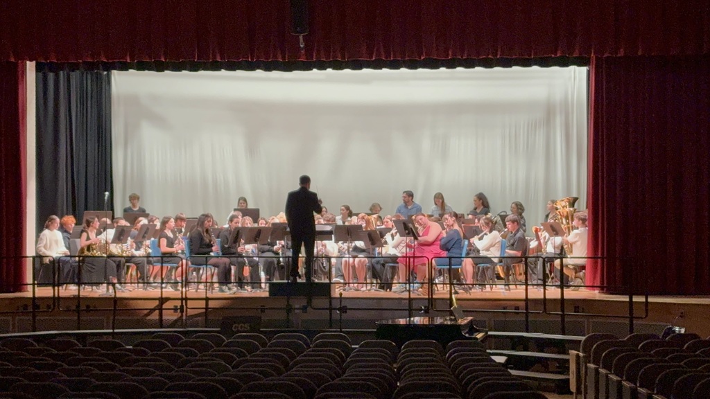 kids playing instruments