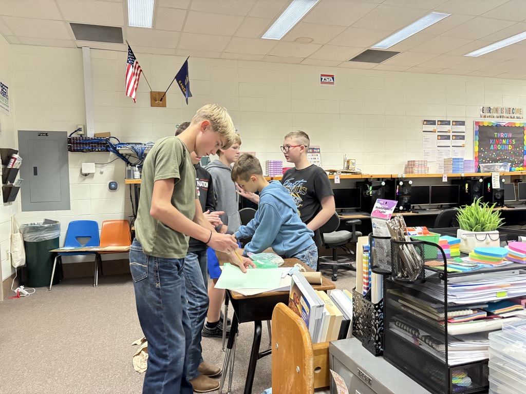 7th graders working in groups