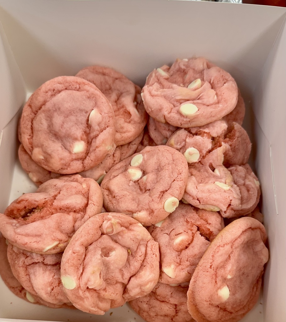 White Chocolate Strawberry Cookies