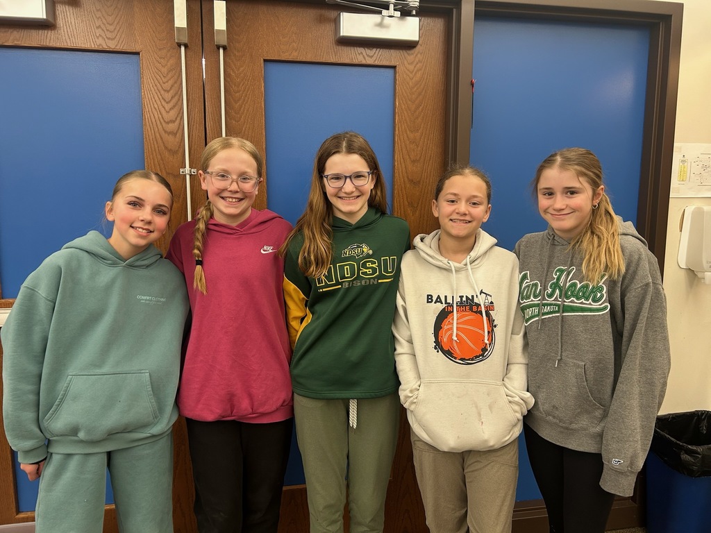 5 girls standing together