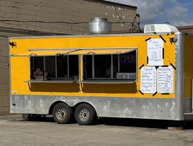 broken knife food truck