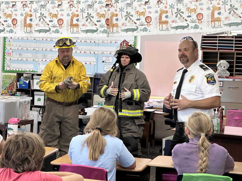 elementary students learn fire safety