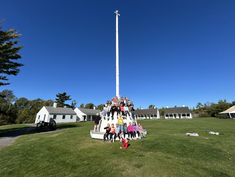 Students at Ft. Wilkins