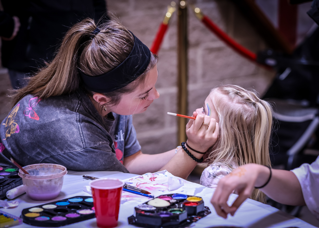 face painting