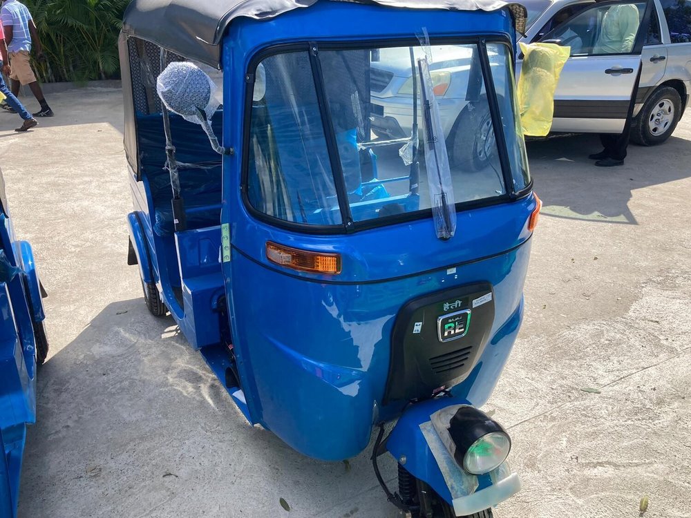 SGHS FCA & STU-CO Raise Donations for Transport for Haitian Children with Disabilities