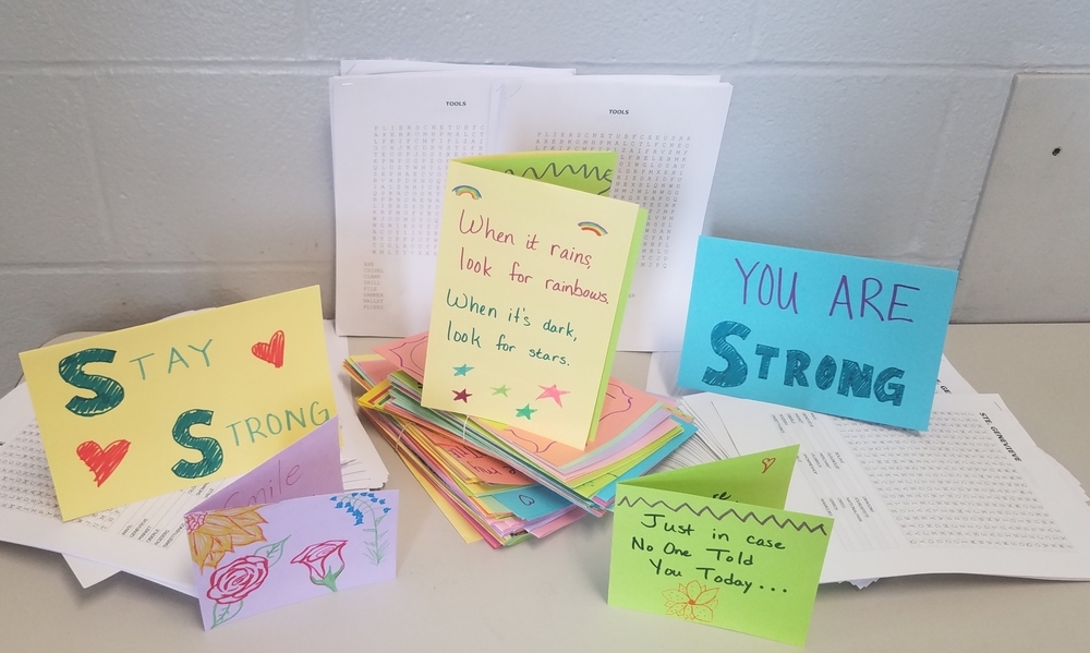 SGHS FBLA Students Spread Encouragement