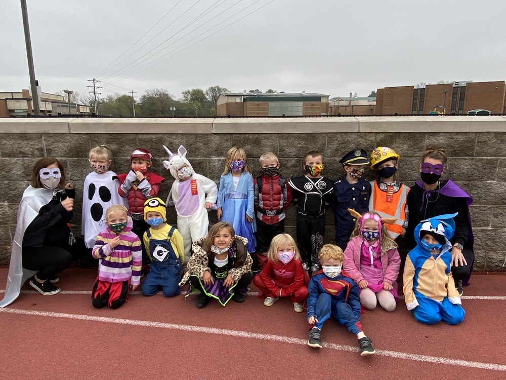 SG R-II Celebrates Red Ribbon Week