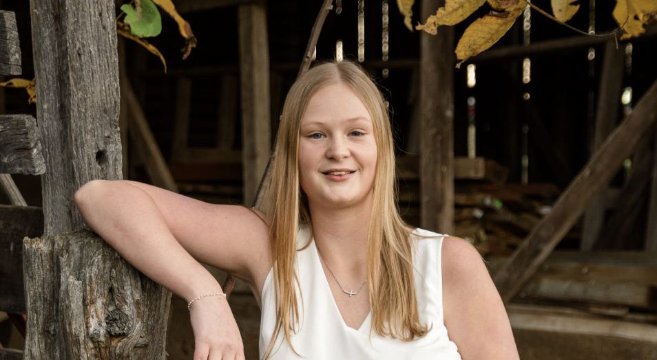 Senior Abigail Woodard Named April Elks Student of the Month