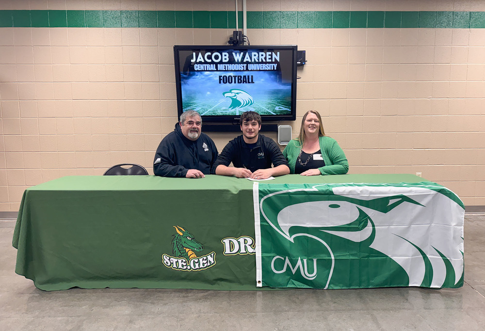 SGHS Senior Jacob Warren Signs with Central Methodist University for Football